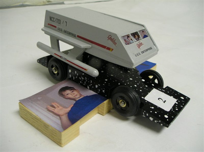 2007 pinewood derby 016